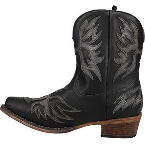 Roper short black boots like new size 8